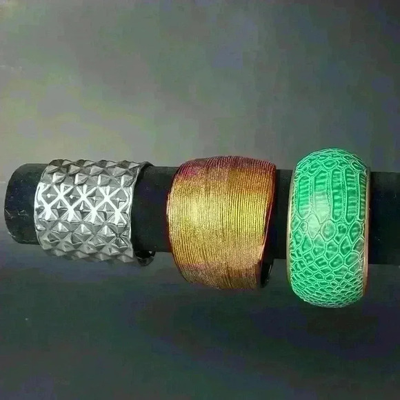 Chunk bracelets bundle of 3 - Picture 3 of 17